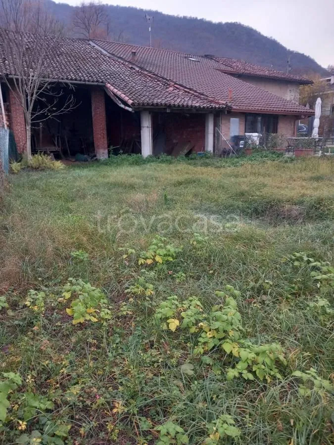 Jardin - Rustic Property with Garden in Trana