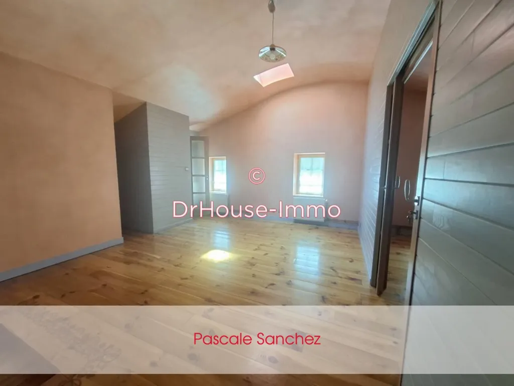 Esik - Historic House with Garden in Clermont-Ferrand Centre
