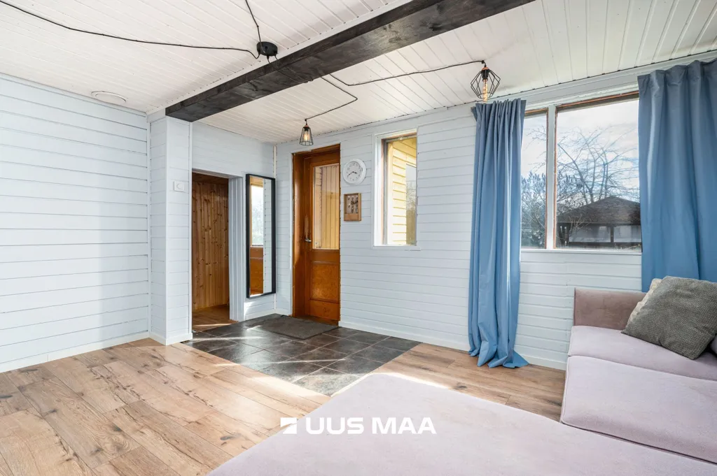 Magamistoad - Modern Apartment with Sauna in Laulasmaa