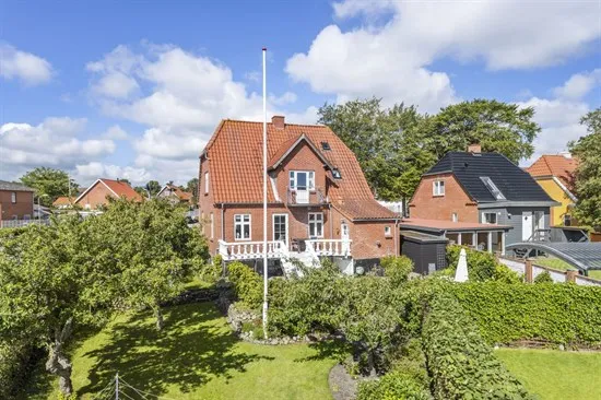 6-toaline maja asukohas Frederikshavn