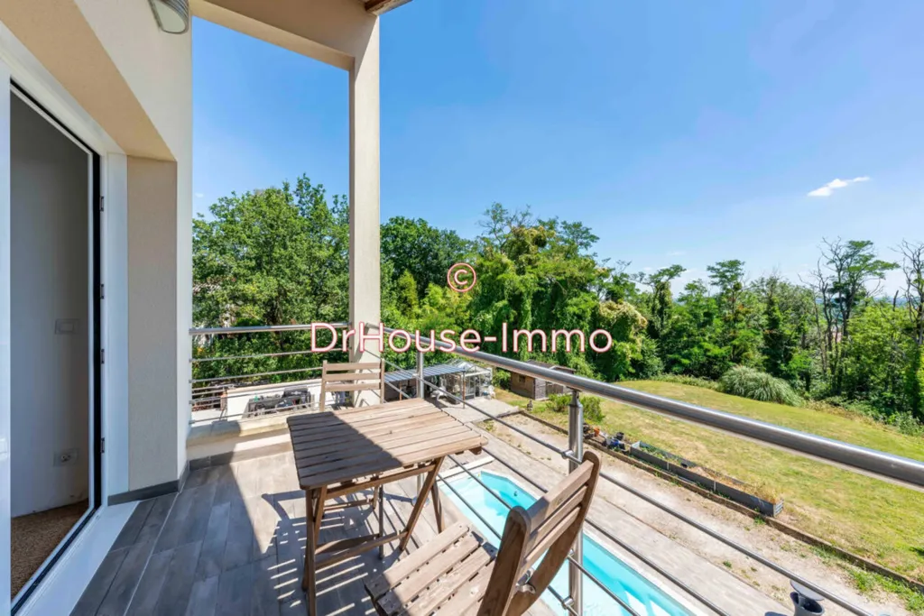 Balcon - Maison Familiale avec Piscine à Linas