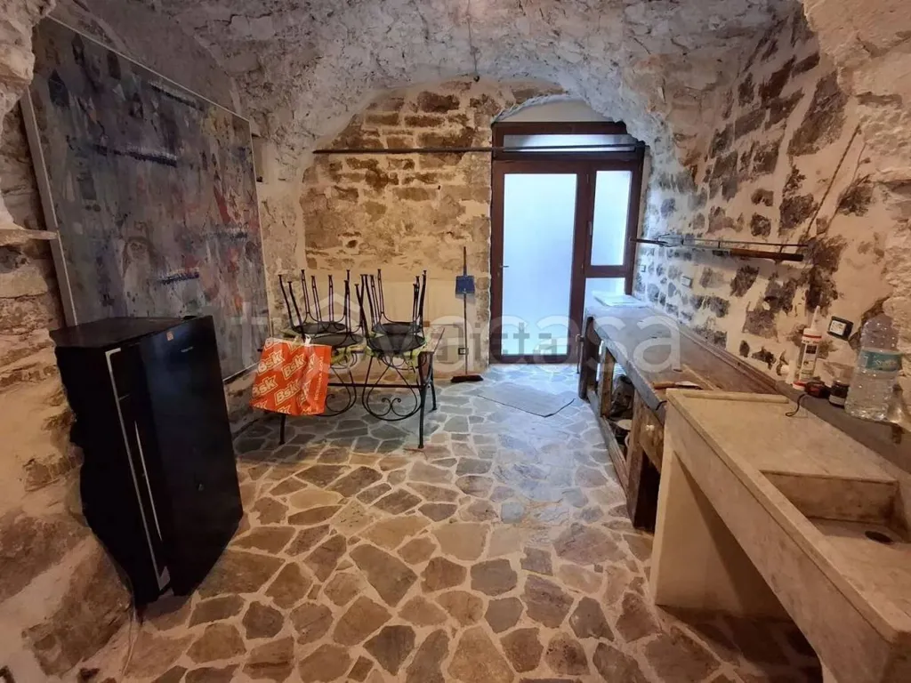 Köök - Restored Apartment in Historic Centre, Cipressa