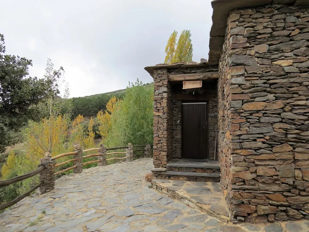 Esterno - High-Quality Mountain Cortijo with Spring in Válor