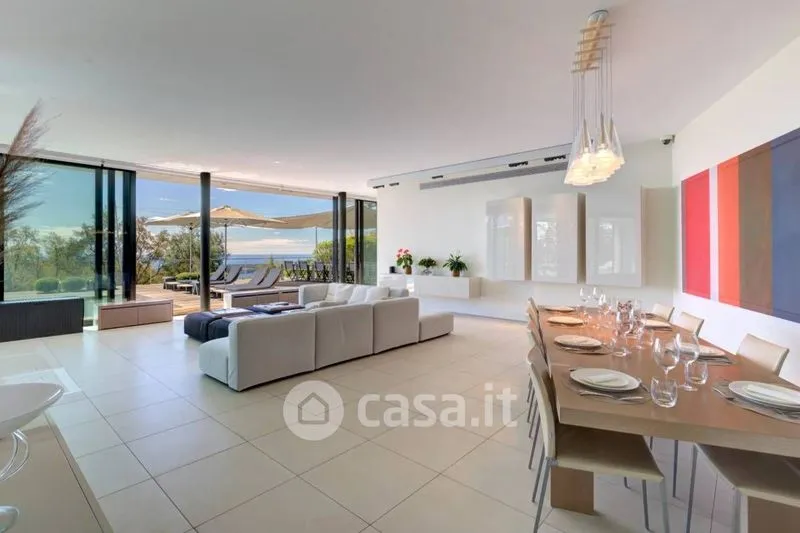 Söögituba - Modern Trilocale with Sea View in Celle Ligure