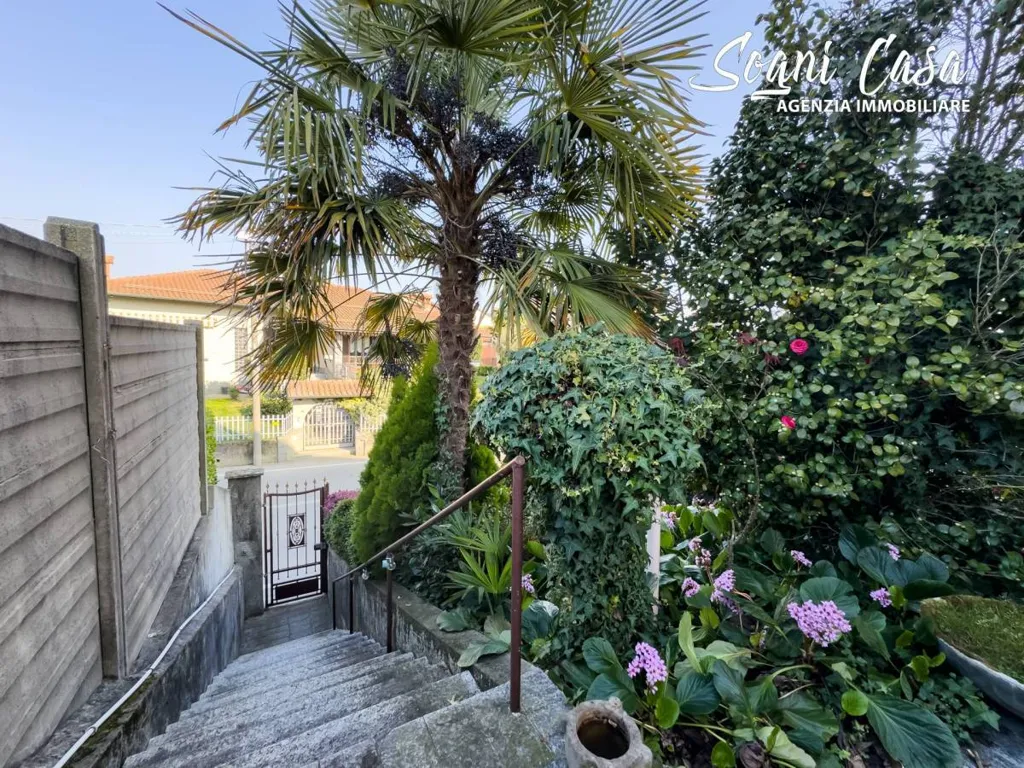Pièces - Villa with Garden in Marano Ticino