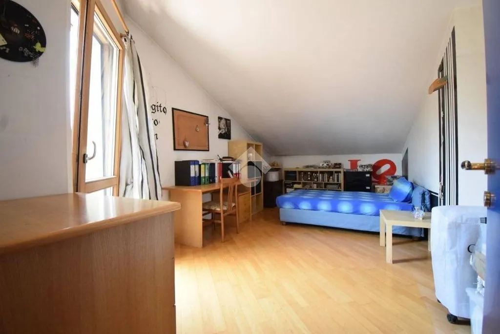Bedrooms - Luxury Villa with Private Garden in Brugherio