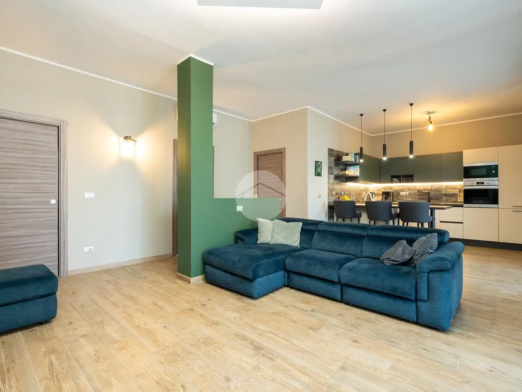 Living Room - Modernised 3-Bedroom Apartment in Druento