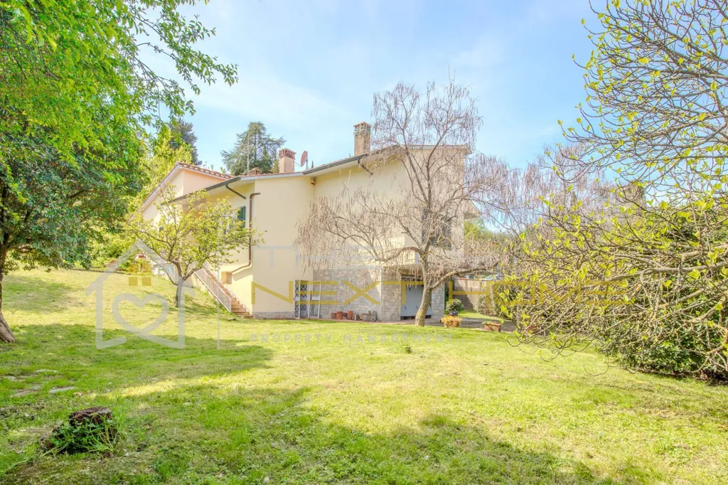 Garden - Panoramic Villa with Garden in Bagno a Ripoli
