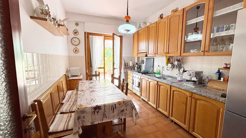 Cuisine - Apartment with Large Terrace in Isolotto, Florence
