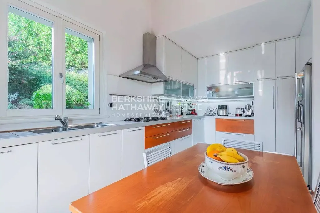 Köök - Luxury Villa with Lake Views in Cernobbio