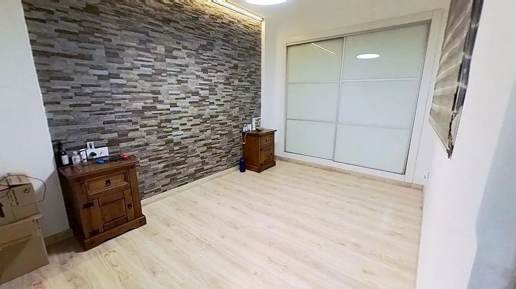 Entrée - Apartment with Garage and Air Conditioning in Torrent