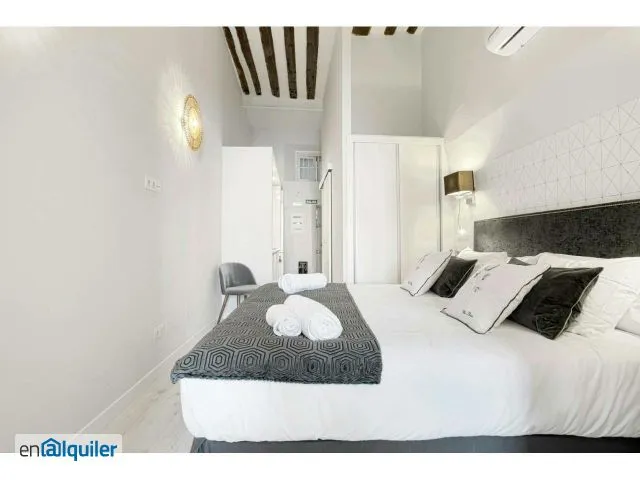 Camere da letto - 17th-Century Suite with Plaza View in Madrid