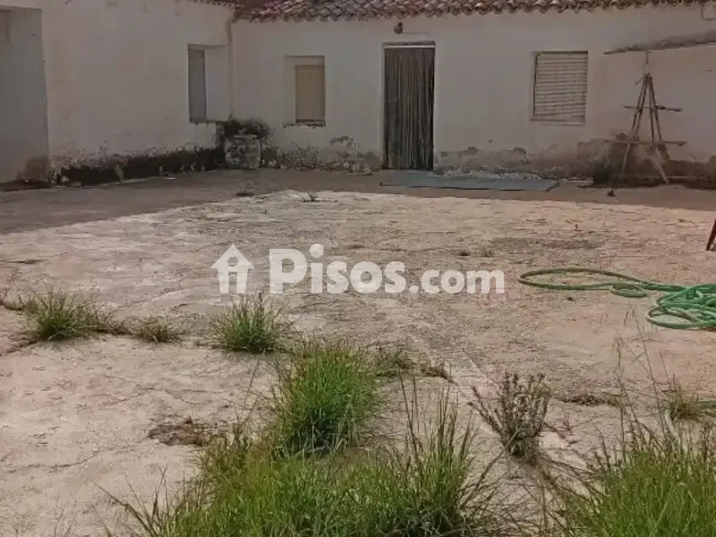 Aed - Chalet with Large Patio near Albacete Park