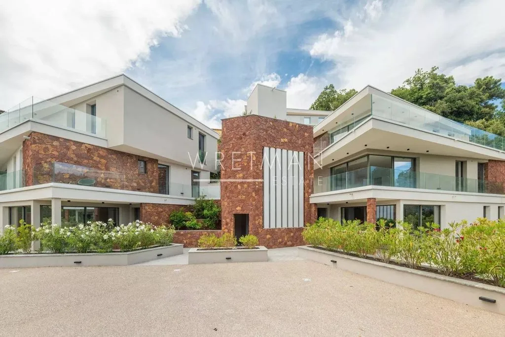 Extérieur - Appartement Luxe avec Piscine à Les Adrets-de-l'Estérel