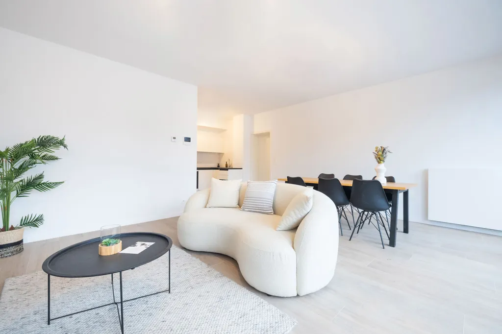 Elutuba - Newly Built Apartment with Solar Panels in Laeken