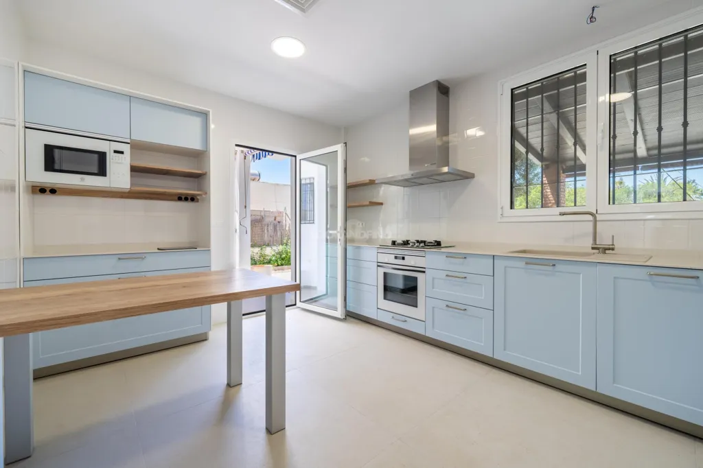 Cuisine - Independent Chalet with Pool in Almería Centre