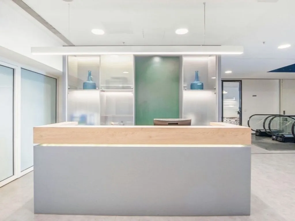 Bureau - Luxury Office with Gym in Braga