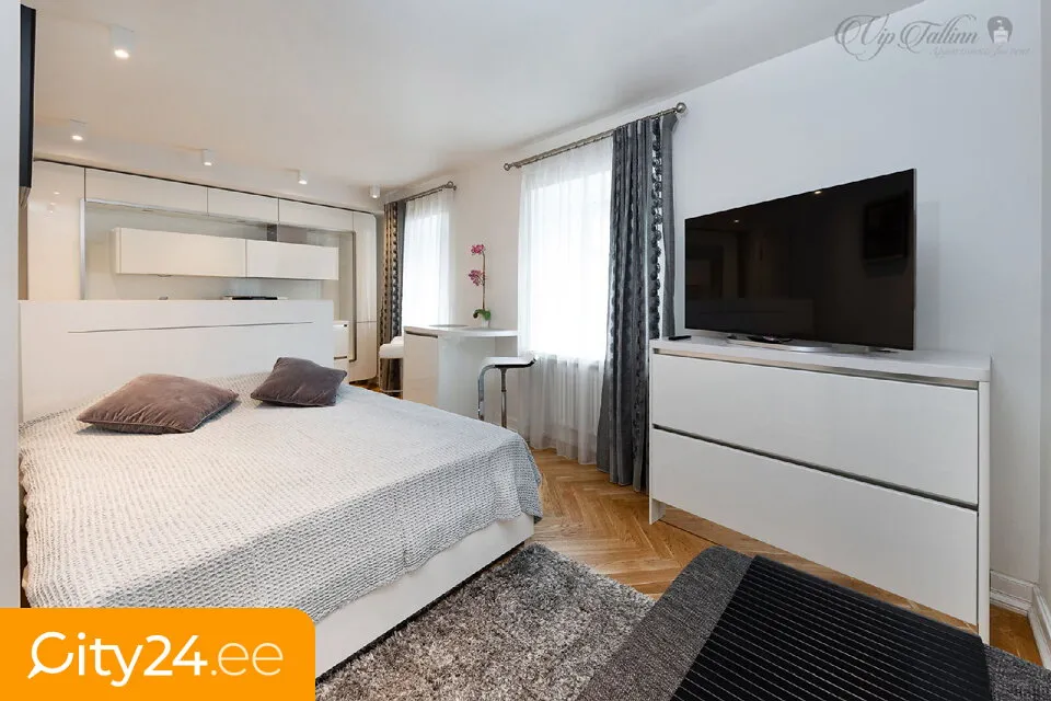 Magamistoad - Modern Studio Apartment in Old Town Tallinn