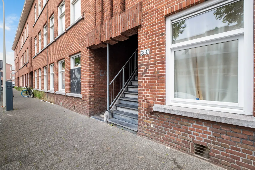 4-toaline korter asukohas Den Haag