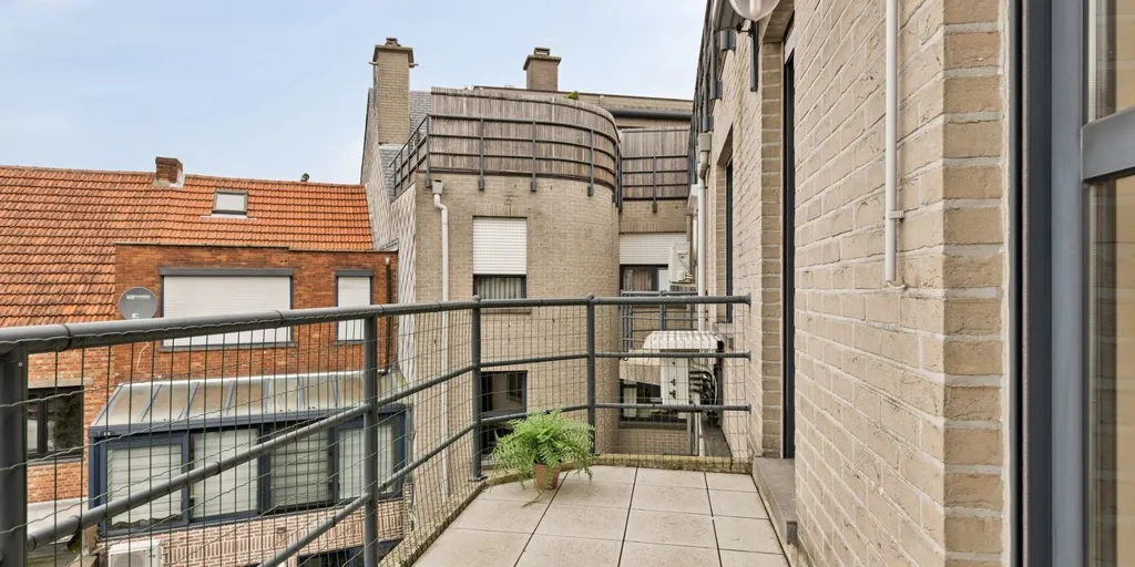 Balcon - Appartement avec Terrasse et Garage à Schoten
