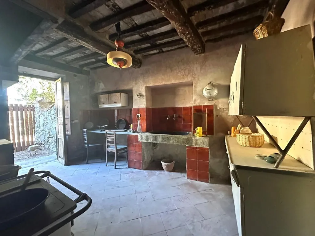 Cucina - Rustico con vista panoramica a Lucca