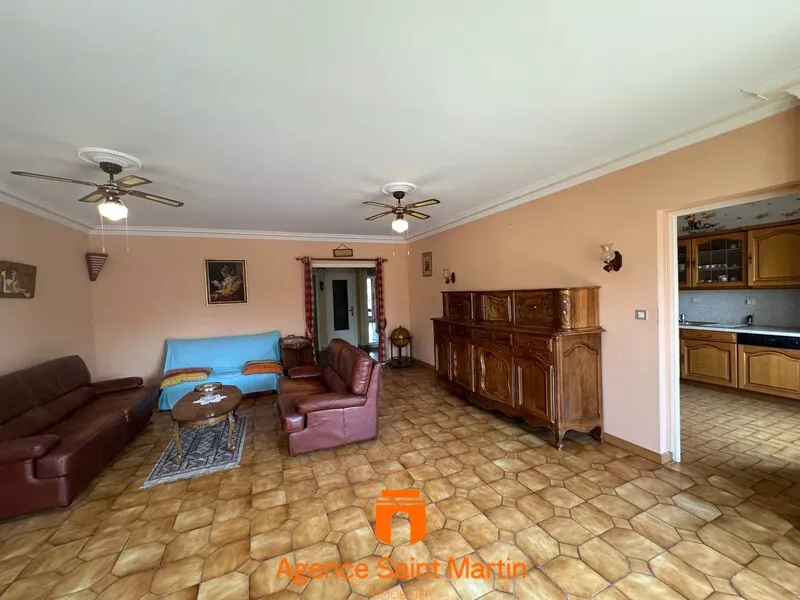 Elutuba - T4 Apartment with Balcony in Montélimar