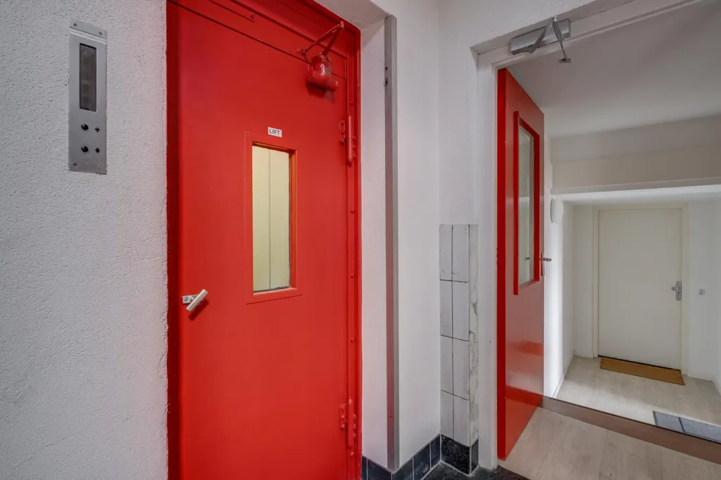 Esik - Historic Centre Apartment with Brink View in Deventer