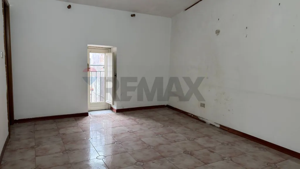 Toad - Apartment with Balcony in Catania Centre