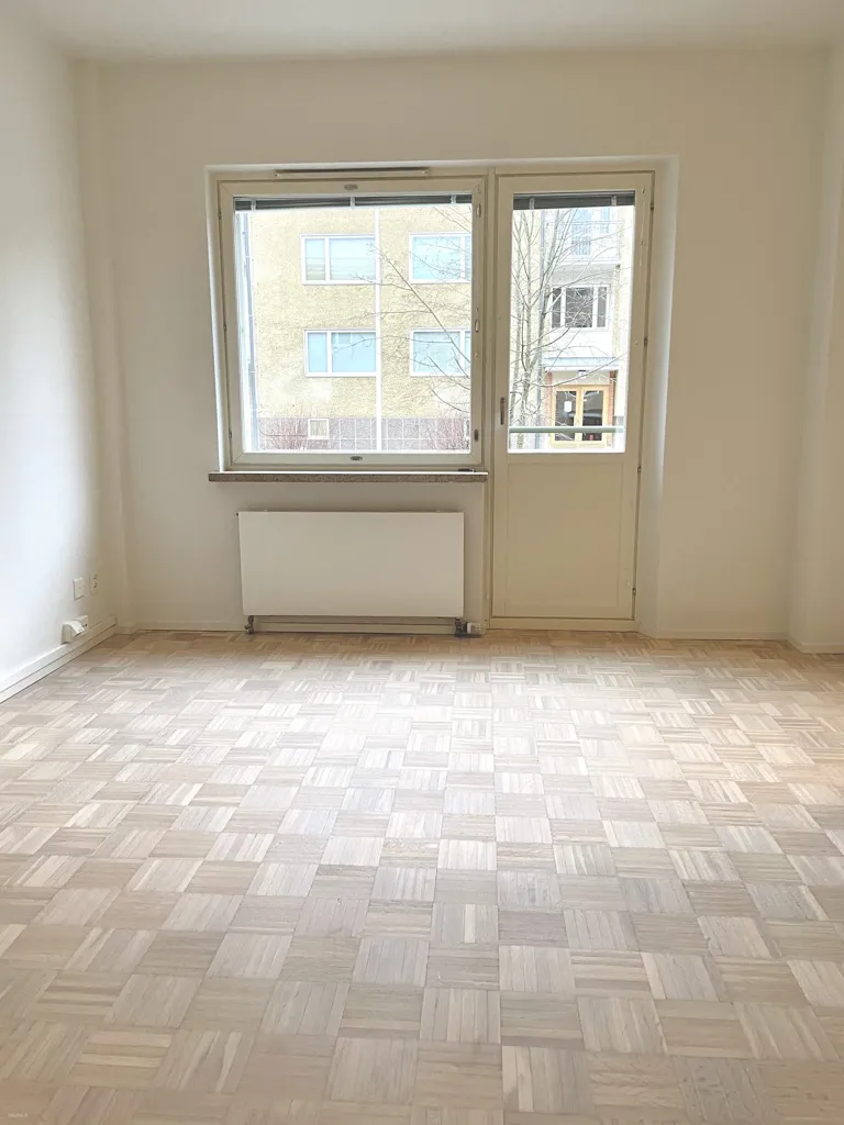 Pièces - Renovated Studio with Balcony in Etelä-Haaga