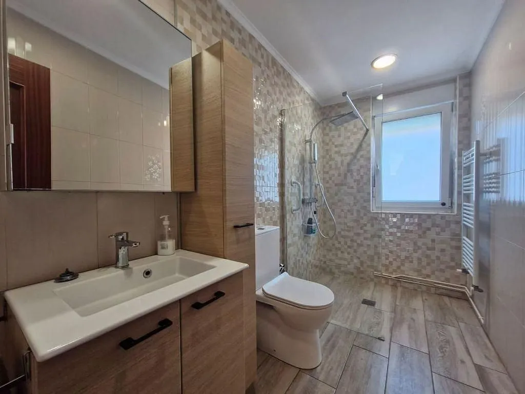 Bathrooms - Chalet with Garden in Corrales de Buelna