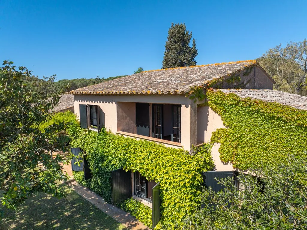 Vista aerea - Luxury House with Historic Tower in Mont-ras