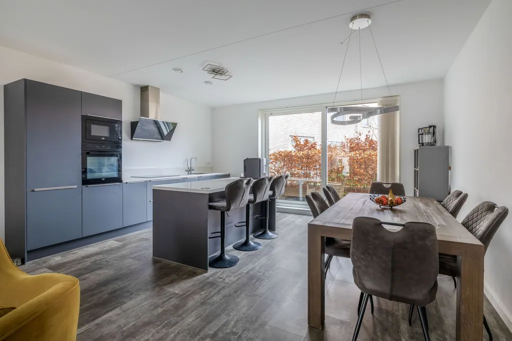 Sala da pranzo - Modern Flat with Balcony and Rooftop in Delfshaven