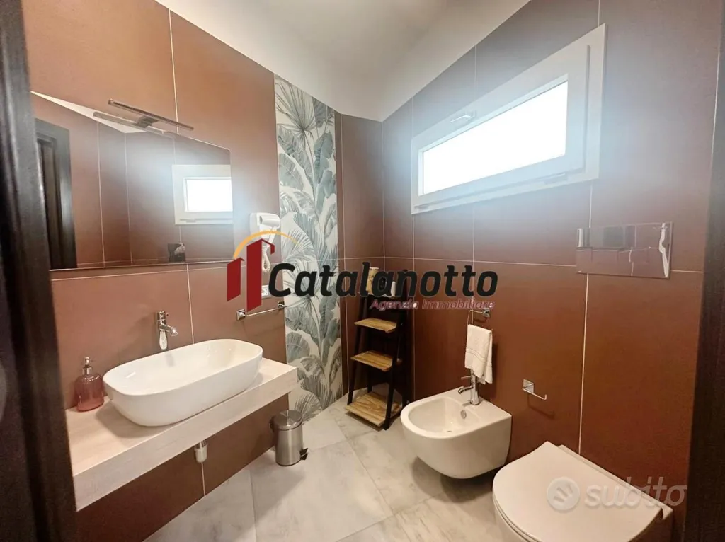 Vannitoad - Modernised Apartment with Archeological Park View in Selinunte