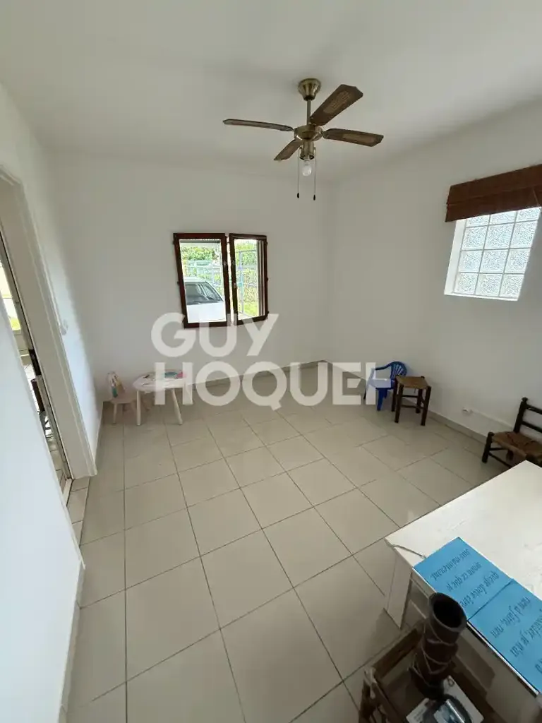 Living Room - Charming House with Garden in Sainte Suzanne