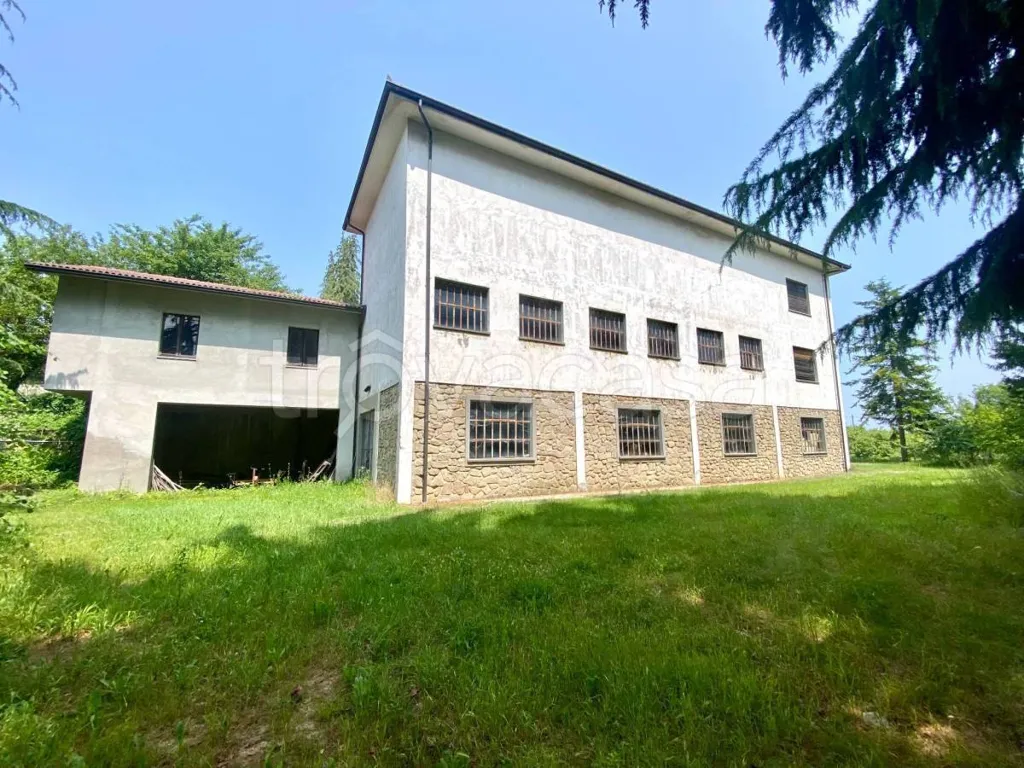 Extérieur - Ex-Stable with Garden and Pool in Serravalle Langhe