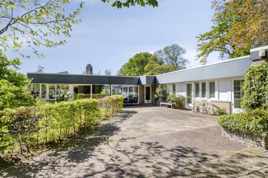 Maison 4 pièces à Enschede