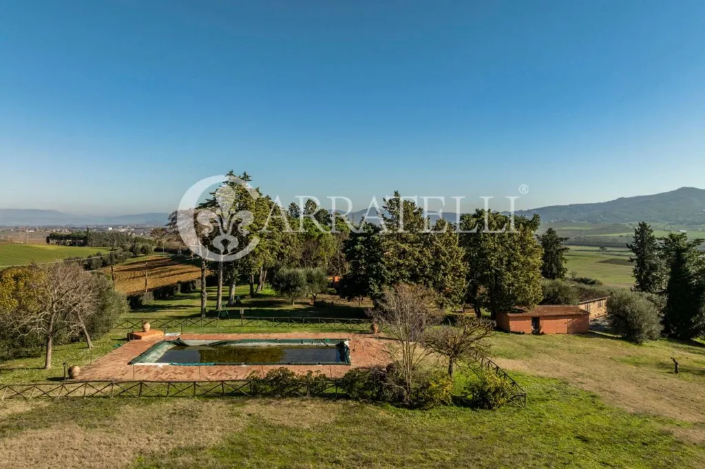 Õhuvaade - Rustic Casale with Pool in Castiglione del Lago