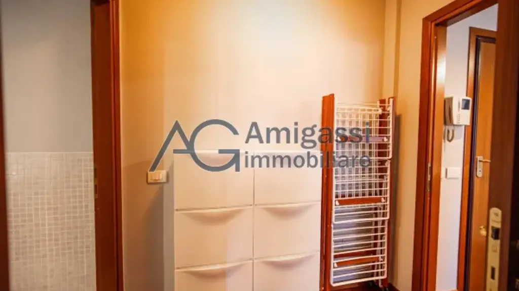 Esik - Luxury Duplex with Balcony in Scanzorosciate