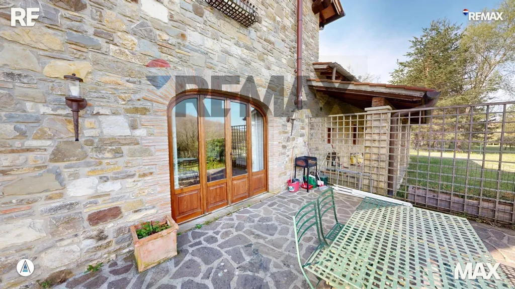 Terrazza - Agriturismo with Pool in Chiusi della Verna