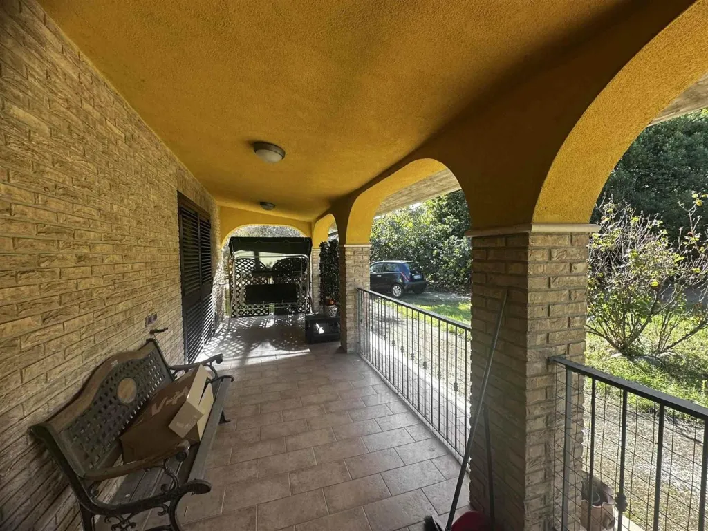 Terrazza - Elegant Villa with Garden in Vasto