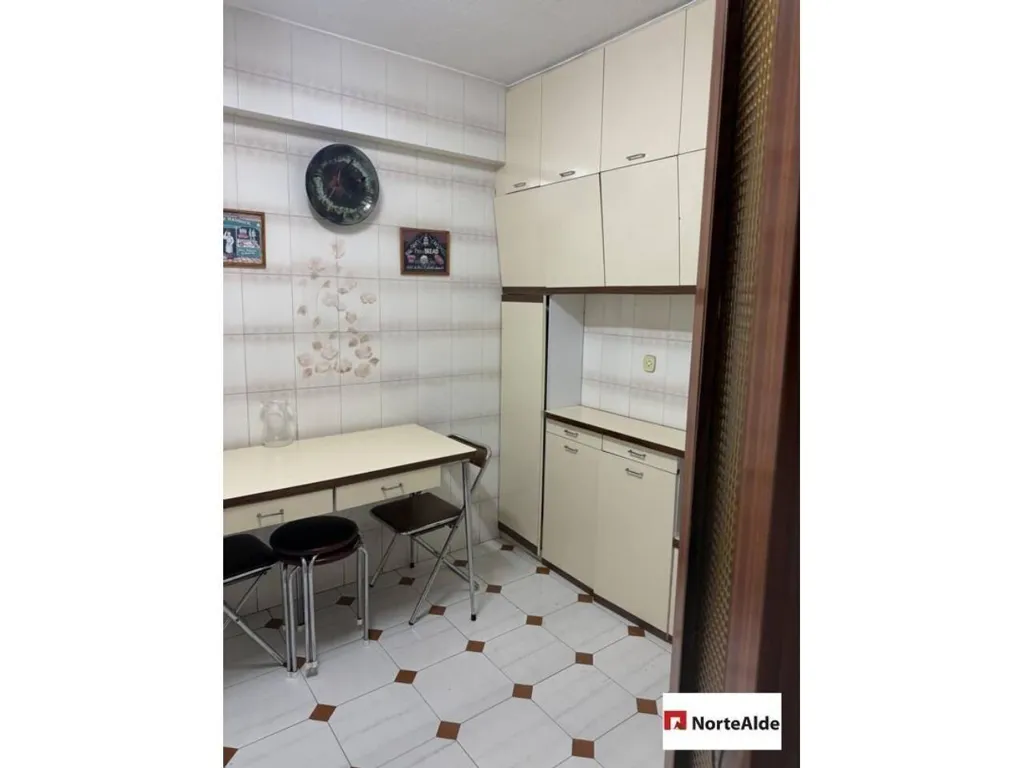 Salle à manger - Apartment with Balcony and Terrace in Arrontegi Centre