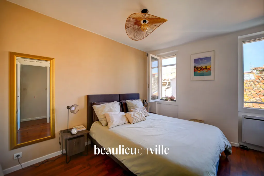 Chambres - Appartement T3 Calme avec Vue sur Deux Rues à La Ciotat