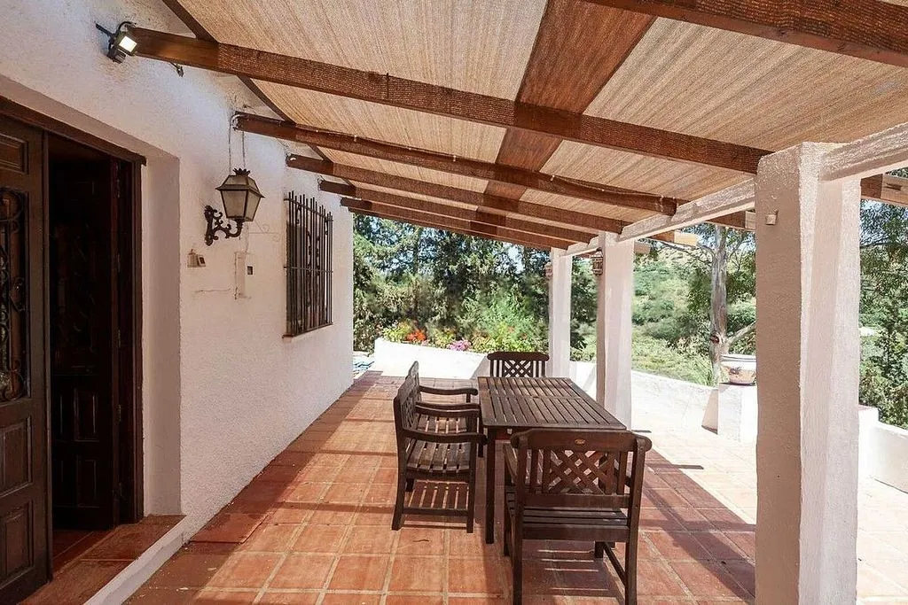 Terrace - Andalusian Cortijo with Pool in Almogía