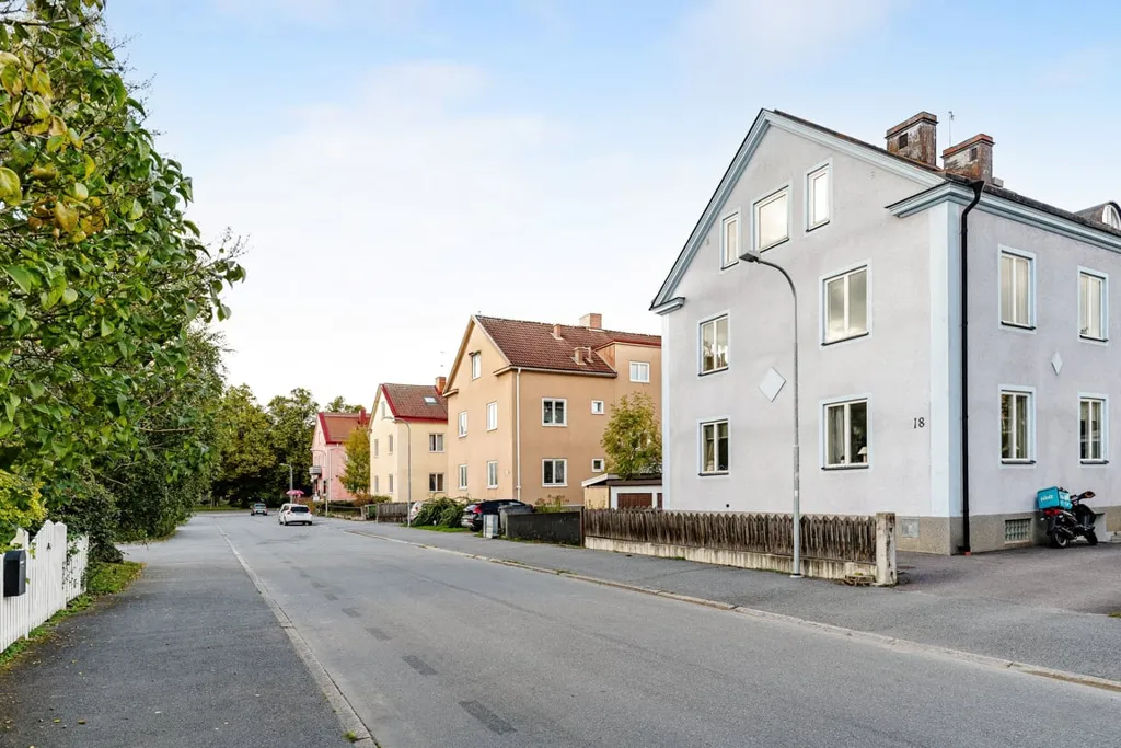 Esterno - Apartment with West-Facing Balcony in City Proximity