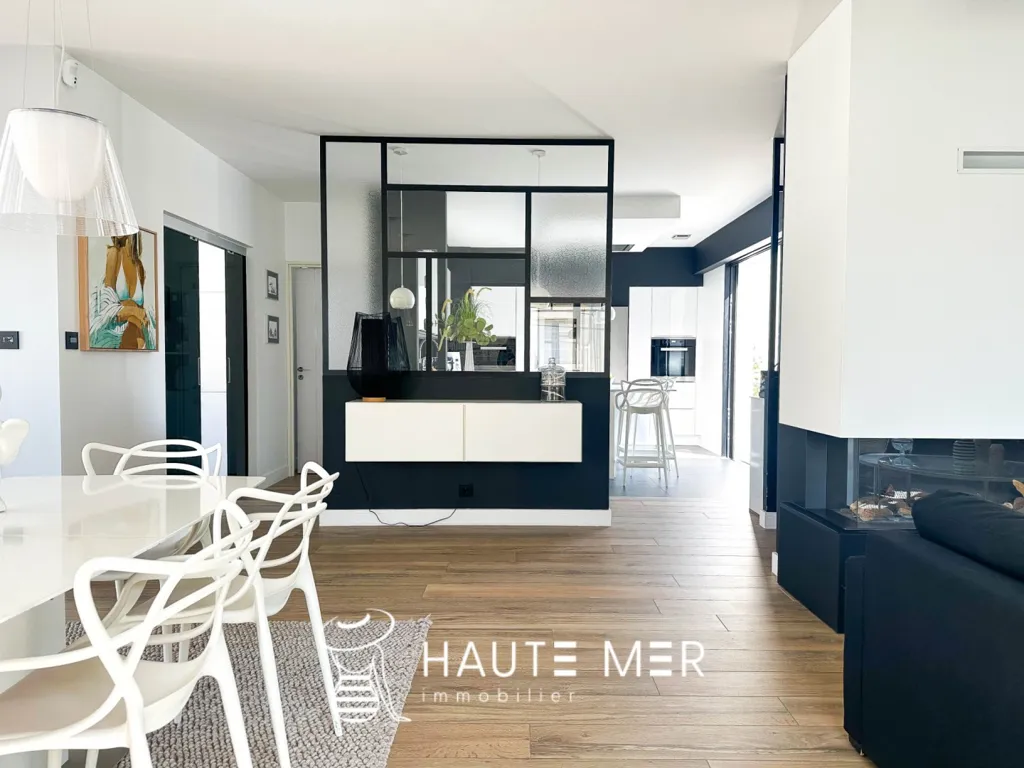 Söögituba - Villa with Pool in Les Sables-d'Olonne
