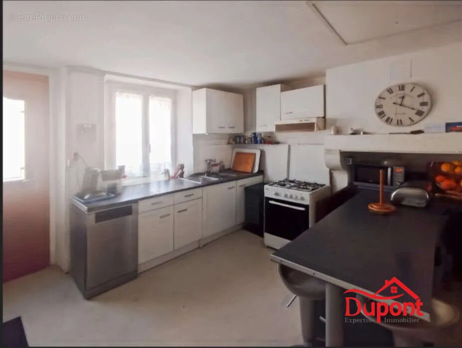 Cucina - Comfortable House with Non-Attached Garden in Buzancy