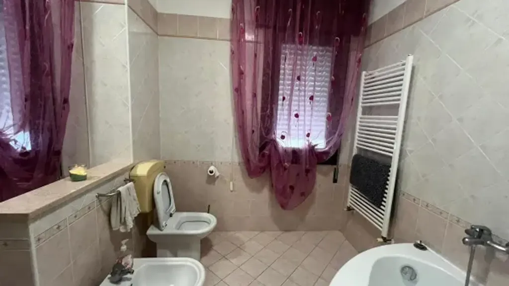 Bagni - Villa with Terraces in Porto Viro
