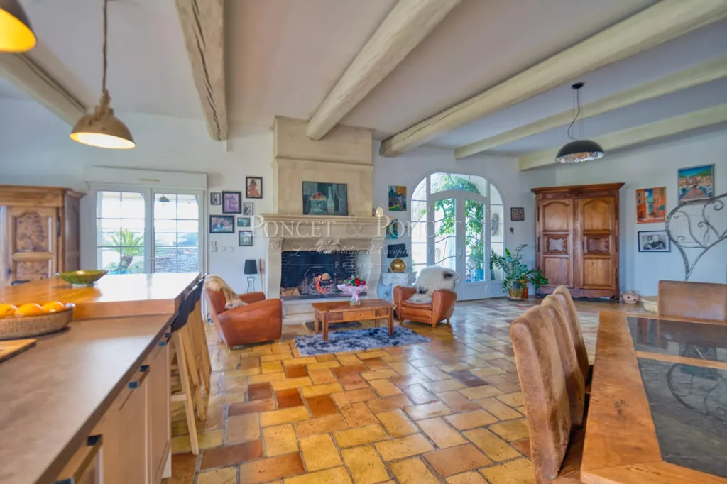 Cuisine - Maison avec Vue Dominante au Cœur du Village