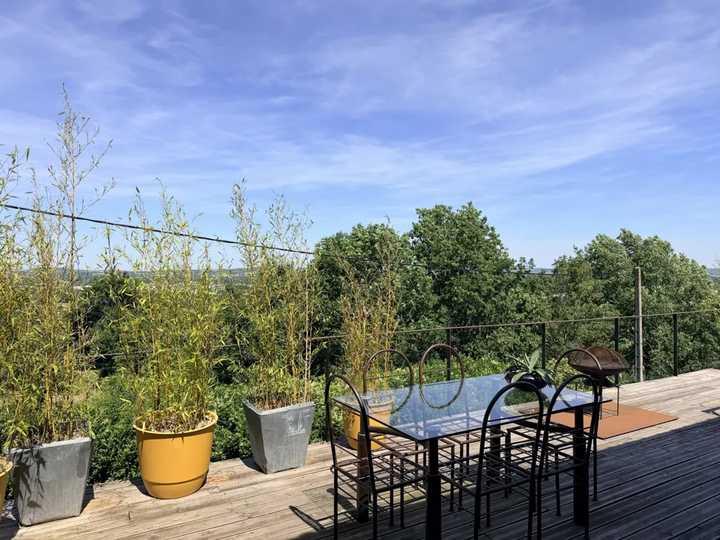 Terrace - Contemporary House with Panoramic View in Green Setting