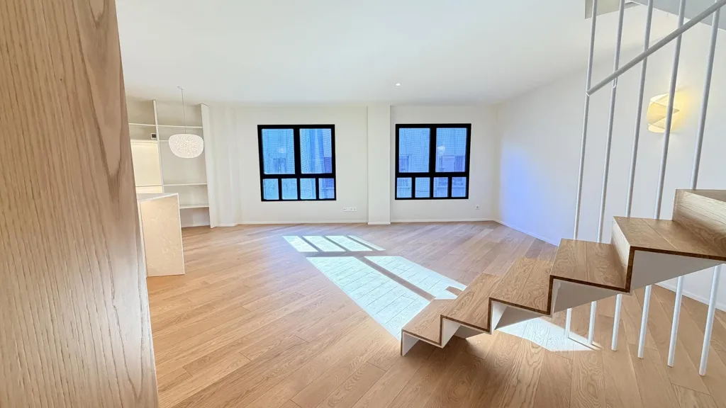 Séjour - Fully Renovated Duplex with Privacy in Alicante